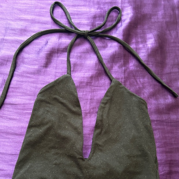 Fashion Nova Black Low Cut Halter Neck Jumpsuit NWOT - Picture 4 of 5